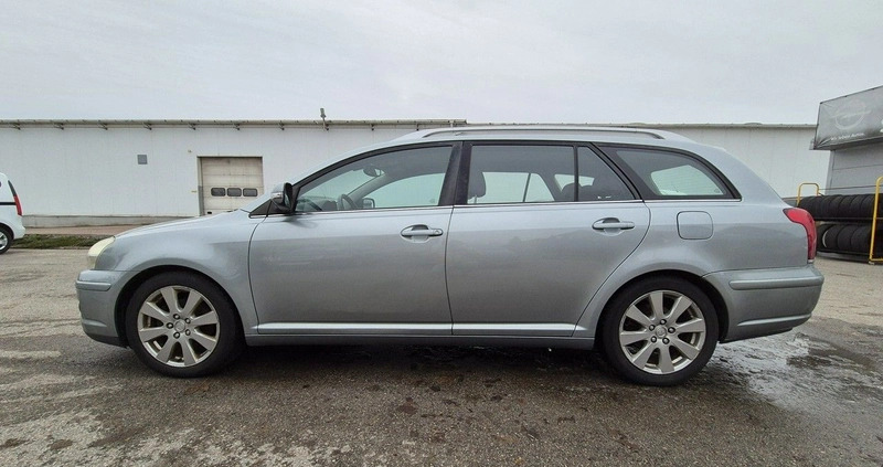 Toyota Avensis cena 13900 przebieg: 253680, rok produkcji 2008 z Katowice małe 121